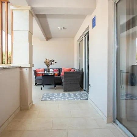 Апартаменты Niko Медулин