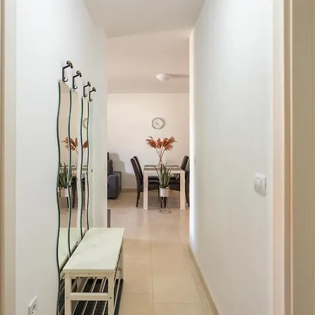 Niko Apartment *